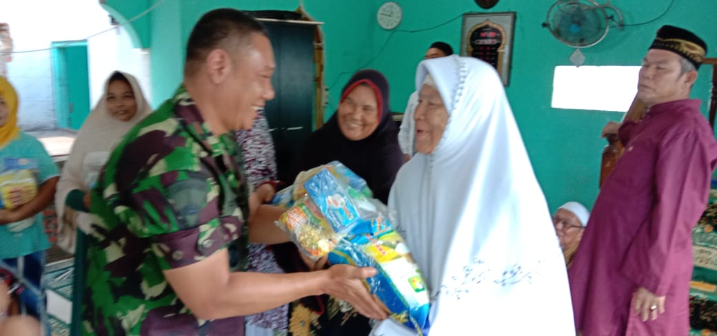 Photo of Yonmarhanla I Beri Bantuan Ke Kampung Nelayan Seberang