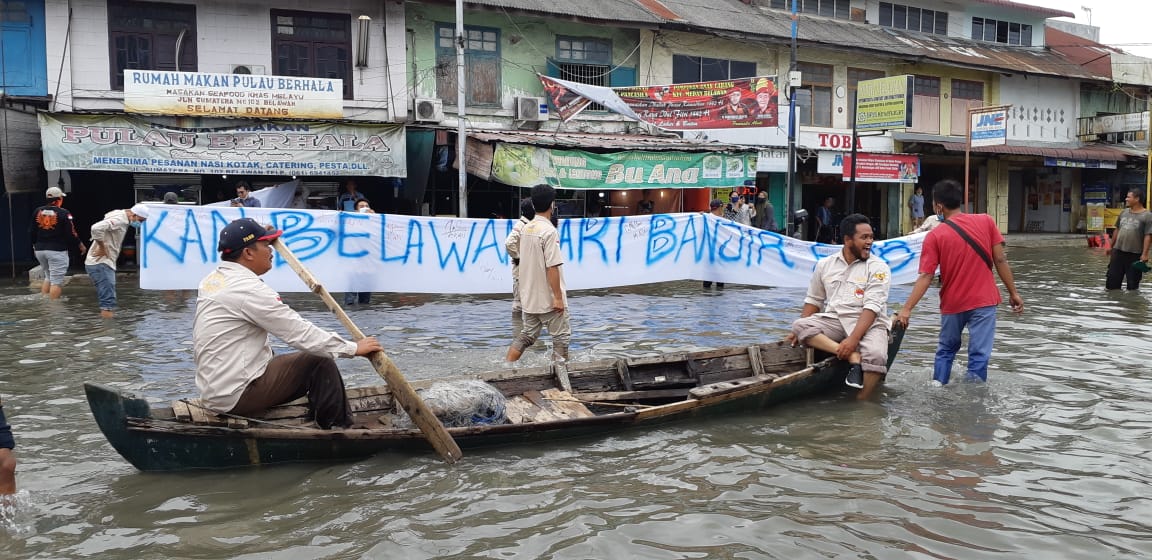 Photo of Banjir Rob Mengancam, Akankah 2030 Kota Belawan Tenggelam?