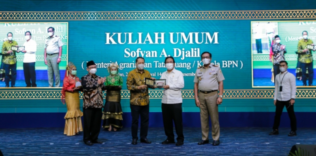 PP Muhammadiyah Terima Sertifikat Tanah Seluas 21,8 Ha Di Desa Sentis