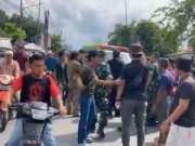 Bawa Mayat, Warga Demo Markas Yon Armed 2 KS Delitua