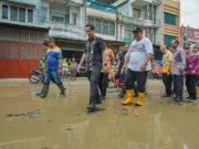 Sangat Ganggu Aktivitas Masyarakat dan Pedagang, Rico Waas Segera Perbaiki Jalan Sunggal yang Rusak Berat