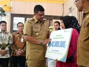 Nelayan di Langkat Kini Lebih Tenang Melaut, Gubernur Sumut Bobby Nasution Serahkan 1.600 Asuransi Nelayan