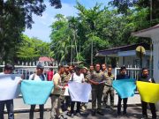 Massa Anti Korupsi Desak Kejari Tangkap Dirut RSUD Amri Tambunan