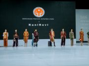Kahiyang Ayu Kenalkan Warisan Budaya Sumut di Ajang Indonesia Fashion Week 2025