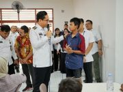 Tinjau Sekolah Rakyat Kota Medan, Rico Waas Ingatkan Siswa Rajin Belajar Untuk Menggapai Cita-Cita