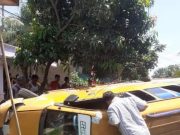 Angkot Terbalik, Satu Penumpang Tewas