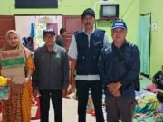 Gerak Cepat Kades Secanggang, Tampung dan Salurkan Bantuan Pengungsi Banjir di Balai Desa