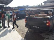 Ketua DPRD Langkat Serahkan Bantuan untuk Tuan Guru Babussalam dan Warga Terdampak Banjir