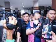 Penyidik Kejaksaan Tinggi Sumatera Utara Tahan Direktur Utama PT. Prima Alloy Steel Universal