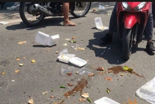 Makanan Basi, Siswa SMPN 1 Pantai Labu Buang MBG Ke Jalanan