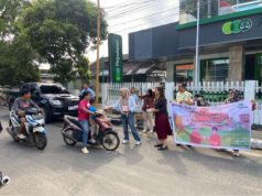 Pegadaian Ketuk Pintu Langit, Berbagi Makanan di Lima Wilayah