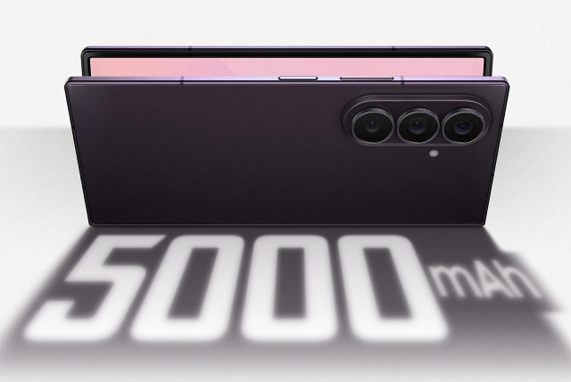 Rahasia di Balik Desain Galaxy Z Fold8 Ultra yang Semakin Tipis Flex Titanium Jadi Kunci Evolusinya