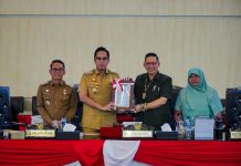 Jawab Fraksi DPRD Medan, Rico Waas Tegaskan P-APBD 2026 Difokuskan Untuk Banjir, Infrastruktur, Pendidikan Hingga Medan Utara