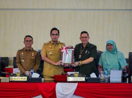 Jawab Fraksi DPRD Medan, Rico Waas Tegaskan P-APBD 2026 Difokuskan Untuk Banjir, Infrastruktur, Pendidikan Hingga Medan Utara